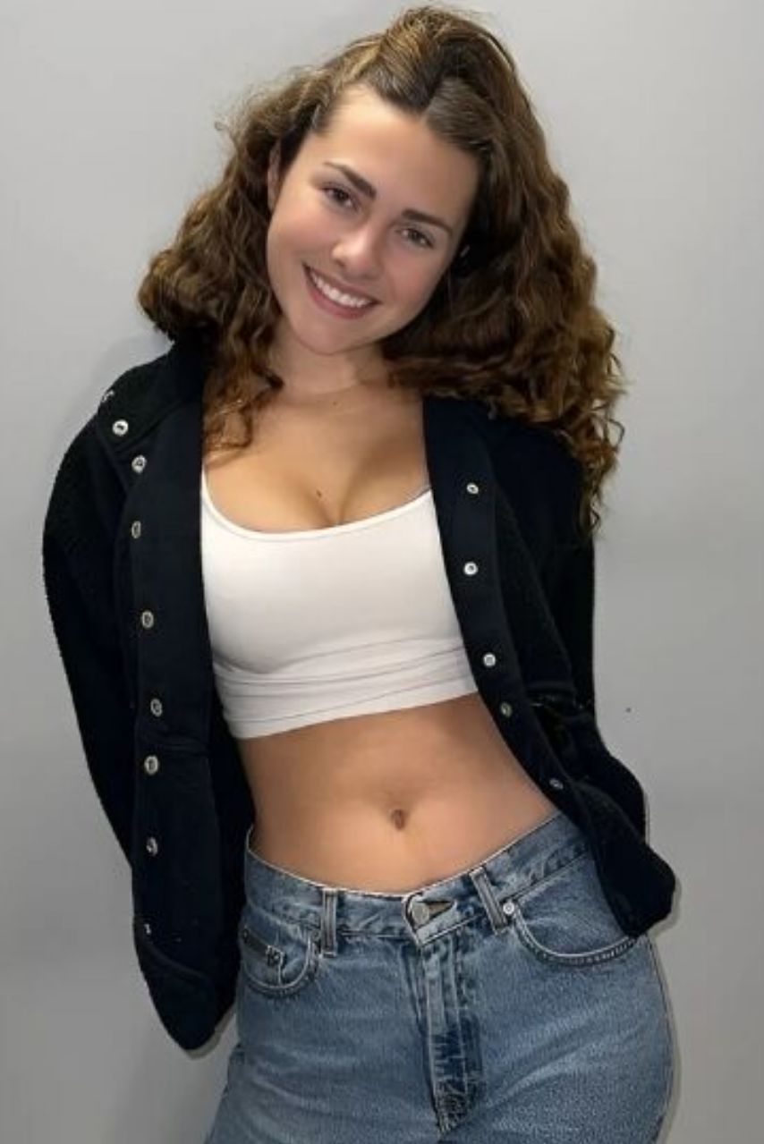 Cecily Curly
